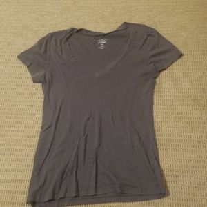 Cute Grey v-neck t-shirt!